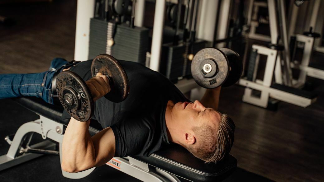 Read more about the article 15 Best Dumbbell Chest Exercises for Upper Body Workouts